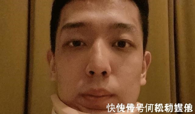 沈梓捷|CBA最新消息,王哲林膝盖受伤,沈梓捷颈椎扭伤,两人无缘国家队