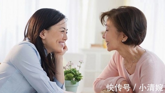 双胞胎|把大儿子交给妈妈带,小儿子交给婆婆带,半年后老公不认儿子!