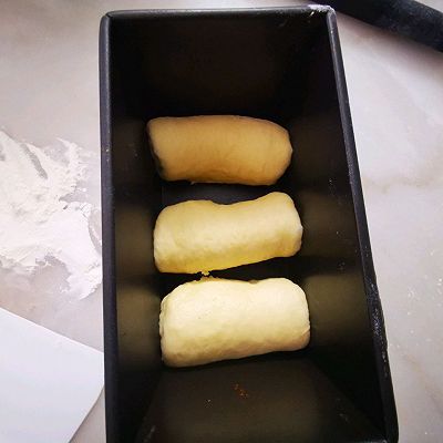 云朵皇冠吐司