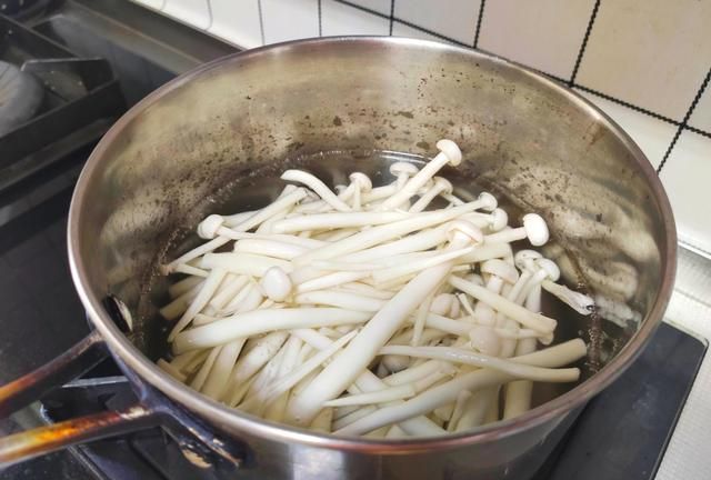 饮食|明日小满,饮食要清淡,多给家人吃这菜,营养易消化,顺利度夏天