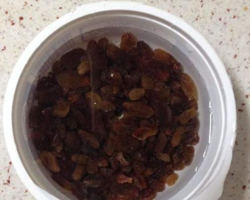 泡水|起床拿1物泡水喝,连喝2周,肾脏毒素全排空,可惜不少人都喝错!