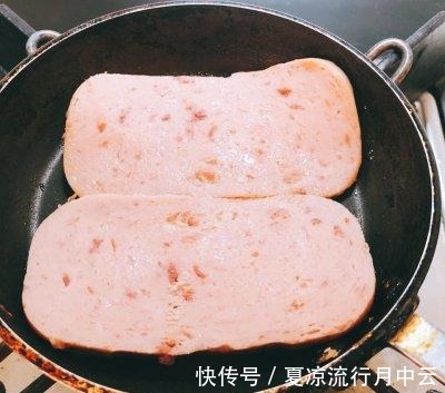 沙拉酱|丘比三明治 午餐肉芝士三明治！