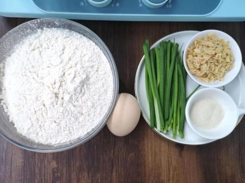 小孩子的补钙小零食不用烤箱也能做，一口一个还可以当早餐