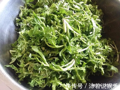 春季特有菜，不做饺子太可惜，香润多汁还不油，1周5顿吃不够