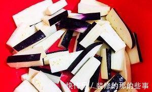 家常素菜菜谱，小炒茄子条，简单美味下饭，比肉好吃，吃不够