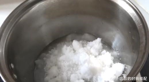 原来做“棉花糖”这么简单，不用烤箱，配方告诉你，柔软又Q弹！