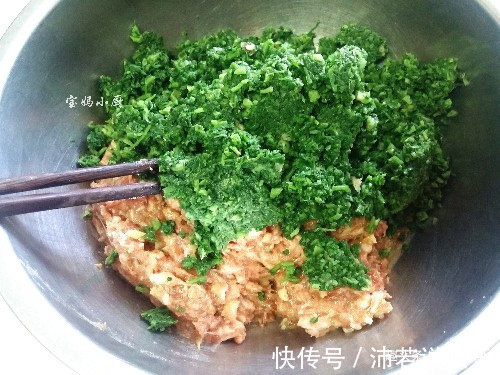 春季特有菜,不做饺子太可惜,香润多汁还不油,1周5顿吃不够