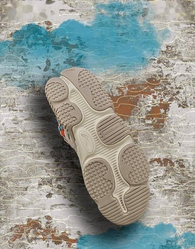 alien 真不是因为国产才吹爆跋涉两千多公里只为早点穿上这双鞋