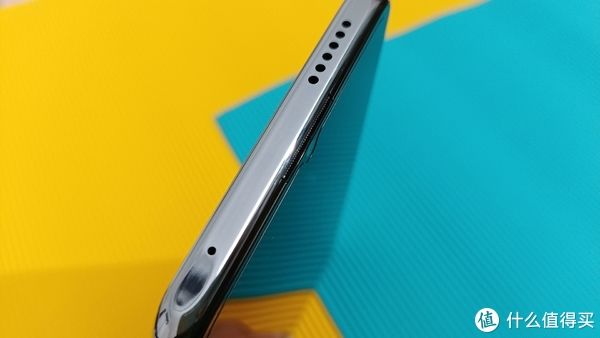 像素|荣耀X30 Max首发测评：新一代巨屏手机，大屏大观感
