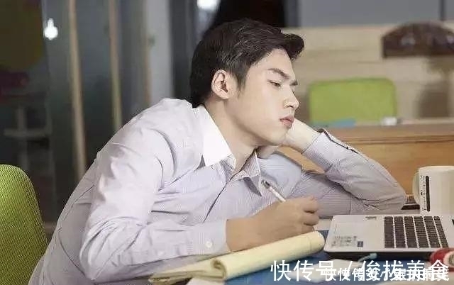 伤害|坐多久算久坐,站多久能抵消久坐的伤害?世界卫生组织给出标准