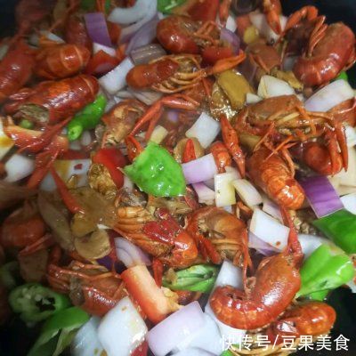 麻辣小龙虾|可口好上手的秋～麻辣小龙虾，再也不担心吃不上饭了