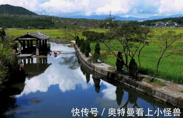 乡村图书馆|云南的边陲小镇，拥有中国最大乡村图书馆，被称作“绝胜小苏杭”