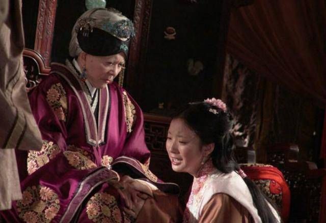  成功|红楼梦里3个女子，一个殉情一个改嫁，为何只有鸳鸯抗婚成功