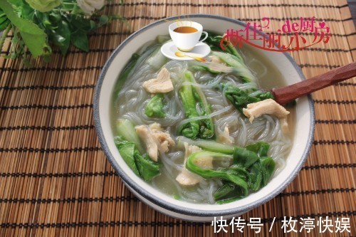 青菜|这汤好喝好做，便宜鲜美不油腻，低脂又饱腹，几块钱煮一锅喝不够