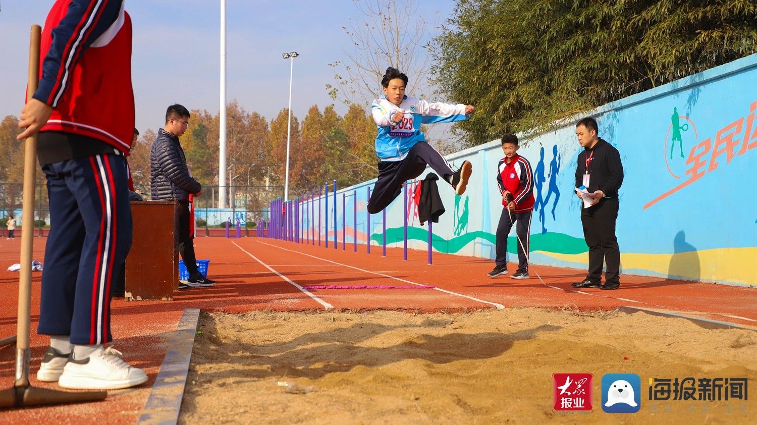 中小学校|日照高新区2021年中小学生秋季田径运动会成功举办