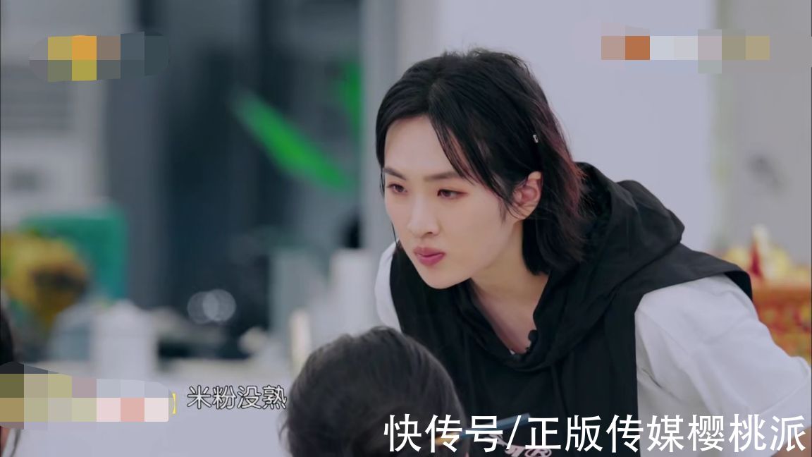 黃曉明|趙麗穎回“中餐廳”，挨個(gè)擊破與節(jié)目組、黃曉明和寧靜的失和傳聞