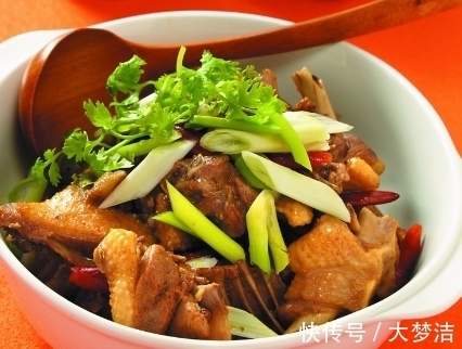 经典美食,秘制啤酒鸭最简单的做法,营养美味,大人孩子都爱吃!