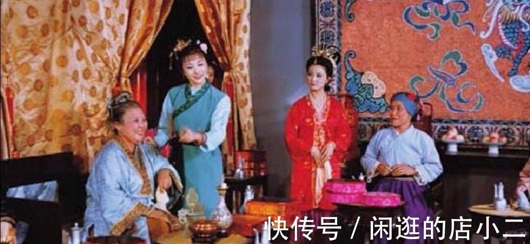 薛宝钗@薛宝钗的蘅芜苑有何玄机,为何刘姥姥进去参观,吓得不发一言?