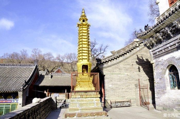 走进五台山最古老的寺院—显通寺