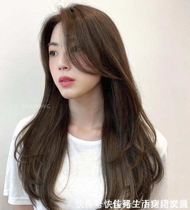 发型 16款新时尚发型来了，不分直卷和长短，全都让你很满意！