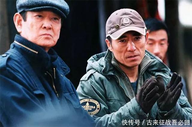 成功|张艺谋的成功告诉你:"会夹着尾巴做人"到底有多重要?