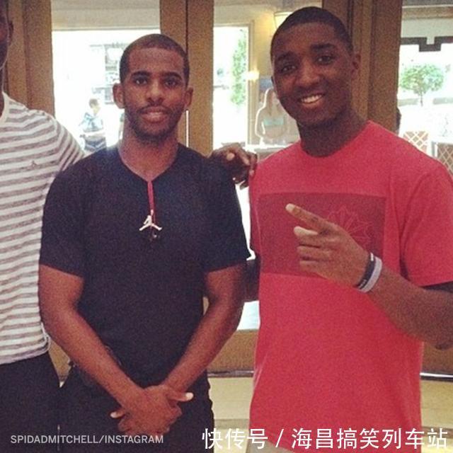 球员|难得一见的球星合影！他们从NBA小迷弟变成了NBA球星