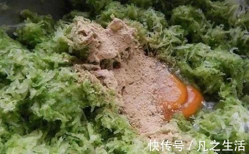 面包糠|炸萝卜丸子,有人用淀粉有人用面粉,都不对,教你正确做法,真香