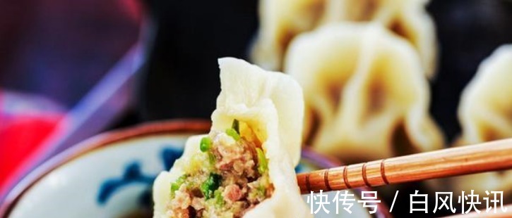 调萝卜馅时,别用盐杀水或者焯水,教您一招,饺子鲜嫩多汁营养足!