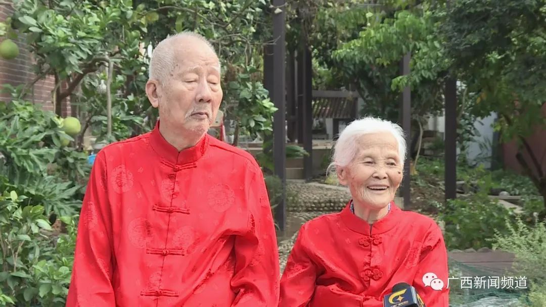 庞飞|携手90年，世纪夫妻的“神仙”爱情：从两小无猜到白头相守