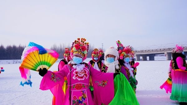 林都|“赏冰乐雪·冻感铁力”2021中国·铁力森林冰雪欢乐季活动启幕