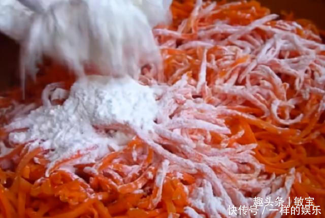 天冷别只知道吃肉，多吃它，润肠又护目，上锅一蒸，味道贼香了