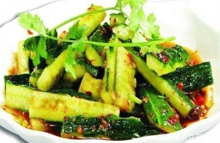 做凉拌菜,直接加生抽是大错记住“4个1”,拌什么菜都好吃