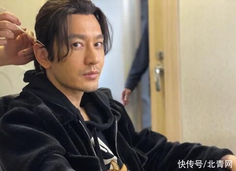 相愛相殺|相愛相殺！尹正想看黃曉明吃鯡魚罐頭 愿意為此吃10天螺螄粉