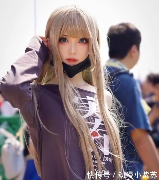 coser|漫展上遭遇投食你知道正确的应对方法是什么吗?当面丢掉可不行哦
