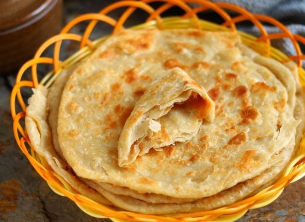 做烙饼总是发硬？教你“3个方法”，烙饼柔软不硬，凉了也好吃