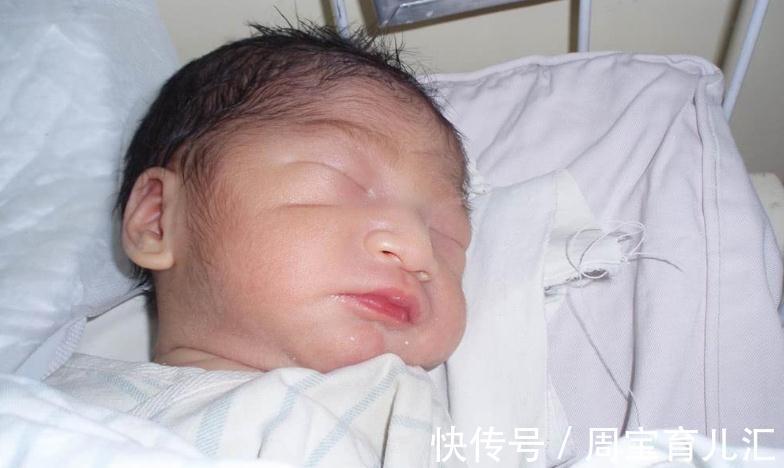 出生|为什么有的宝宝一出生就睁眼,而有的两天了还不睁眼?有三点原因