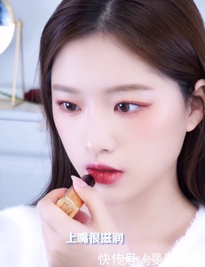 根伟|2021的锦鲤妆容来了,基础日常又自带惊艳感,太适合小姐姐了