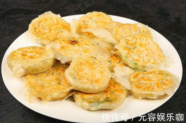 晶莹剔透|做水煎包，用淀粉还是面粉？教你一招，外焦里嫩，冰花晶莹剔透