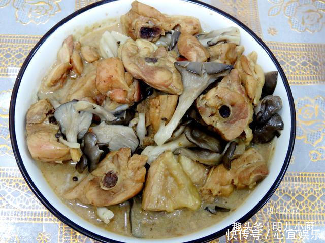 住校的大宝回家,四道菜丰盛不奢侈,老公难道二宝是抱养的