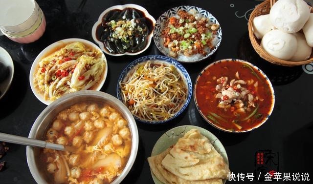 姑父临时来吃饭，我花1小时做了5菜1汤，姑父比饭店吃的好