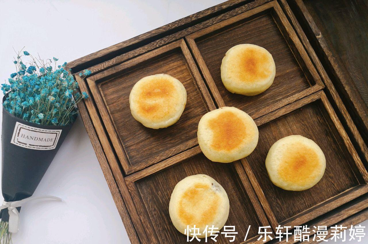 泡打粉|做红糖黑芝麻饼一点都不难，又软又有嚼劲儿，营养健康还好做