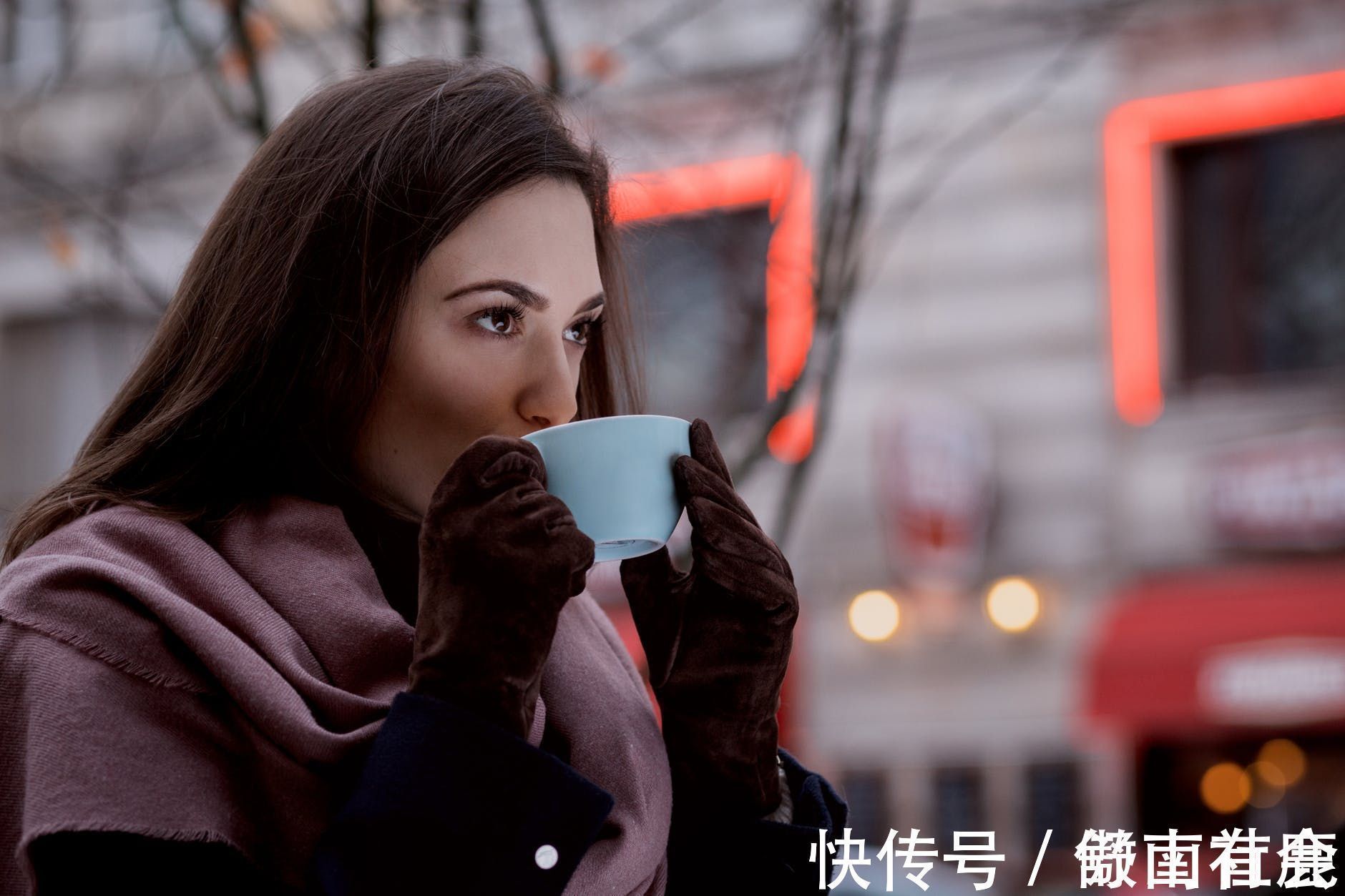 私心#心理学:内心极度“阴暗”的人,往往有这4种心态,别靠得太近