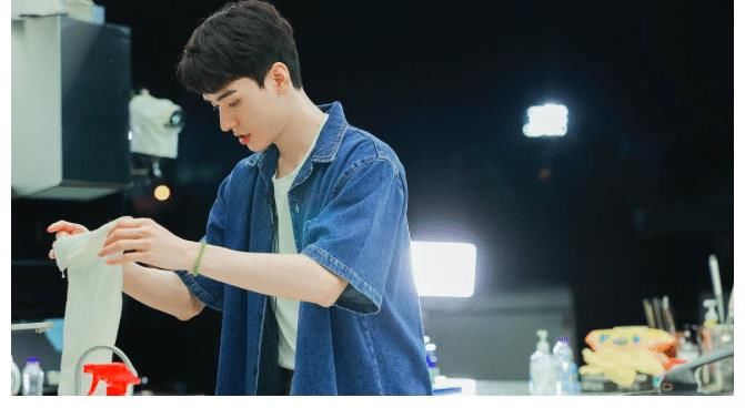 丁真|《中餐厅》:听宁静说不用早起,龚俊的笑声好上头