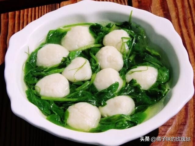 虾仁|美食家常菜推荐：丝瓜炒虾仁，啤酒鸭煲，豌豆苗鱼丸汤，营养美味
