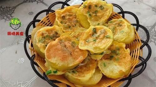 葱花鸡蛋液|土豆这样做真好吃，饭店都买不到，咸香适口，葱香浓郁，太解馋了