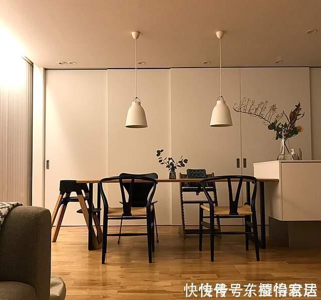 收纳|这对夫妻真有远见,厨房不装吊柜,储物空间翻倍,美观实用还不乱