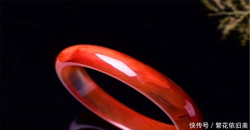 拒绝|专家欲出1万买老人传家宝,被果断拒绝,然后拍出1800万天价!