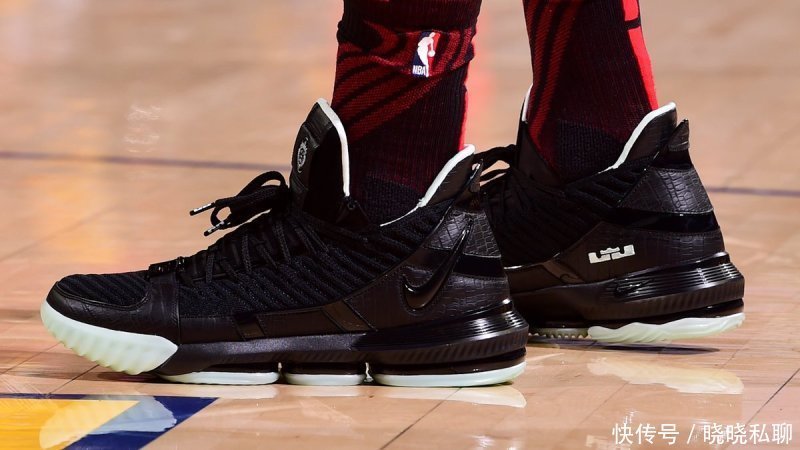 球鞋上脚回顾!东契奇上脚Jumpman Diamond,库里上脚库里6