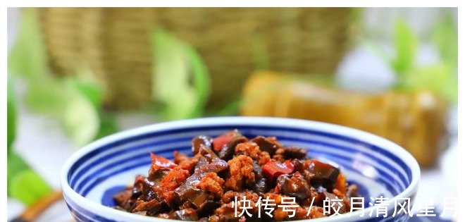 发菜谱|比老干妈还好吃的拌酱，做法简单，咸香有味，看着就流口水！