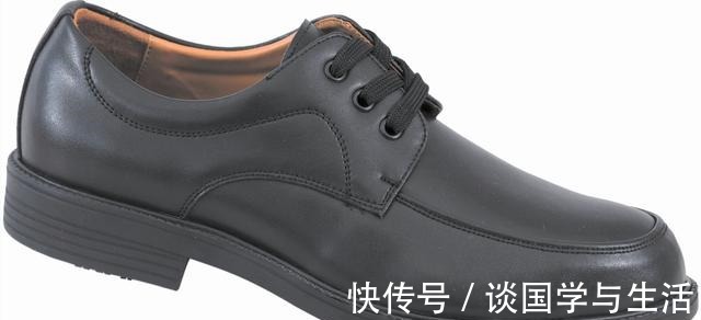 厨师 厨师鞋品牌如何选!